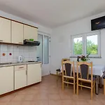 Jurica Apartamento *