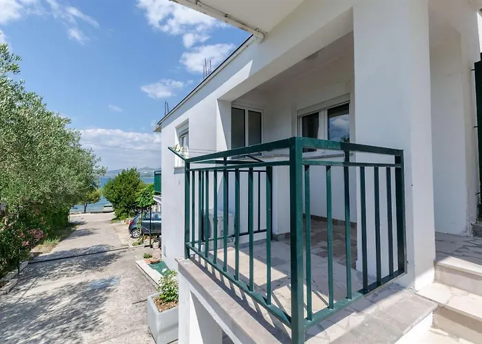 Jurica Apartman *